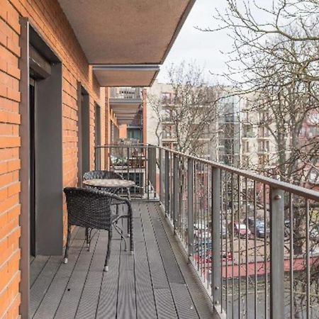 Uroczy Apartament - Angel City Cracovie Extérieur photo